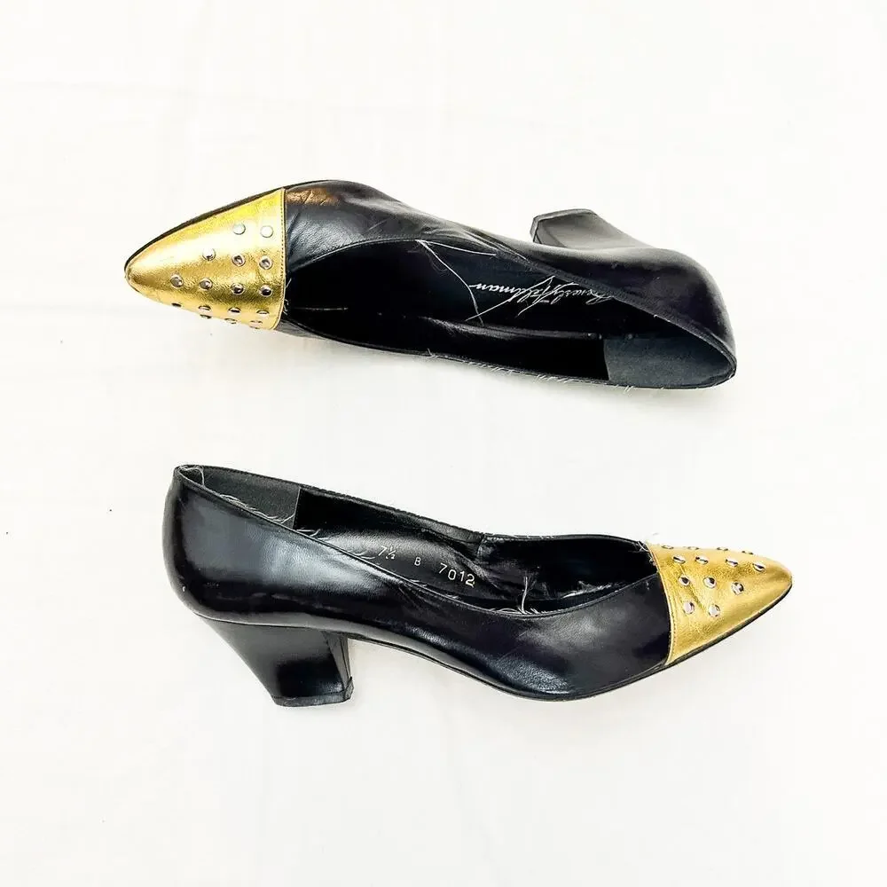 Beverly Feldman Black Shoes Contrast Cap Toe Square Heel Gold Tip Size 7.5
